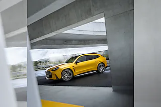Genuss im Advent - Exklusive Ausstellung des Mercedes-AMG GT SUV & winterliches Buffet
