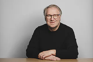 Haarspitzen im Pavillon - Podiumsdiskussion mit Jürgen Haar