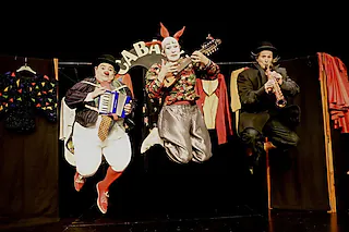 Familie Dimitri [Theater Fauteuil]