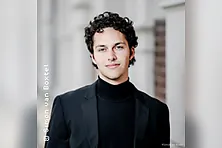 Nikola Meeuwsen